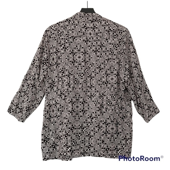 Chico’s Brown & White Open Front Rayon Cardigan Size 3 - Picture 5 of 13